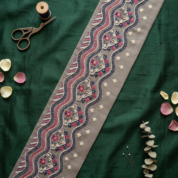 Navy Rose Scallop Design